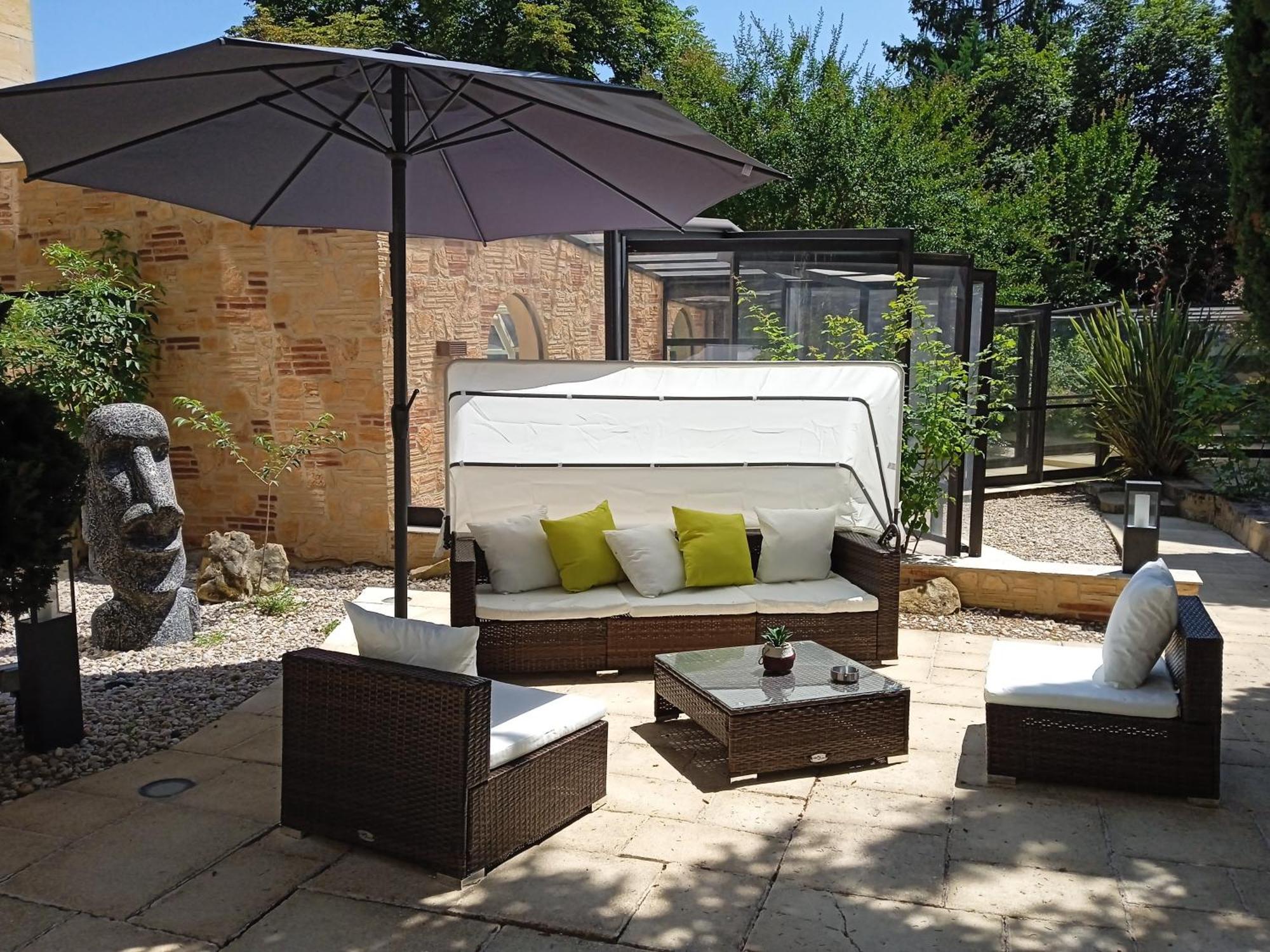 Clos La Boetie & Spa Sarlat-la-Caneda Exterior photo